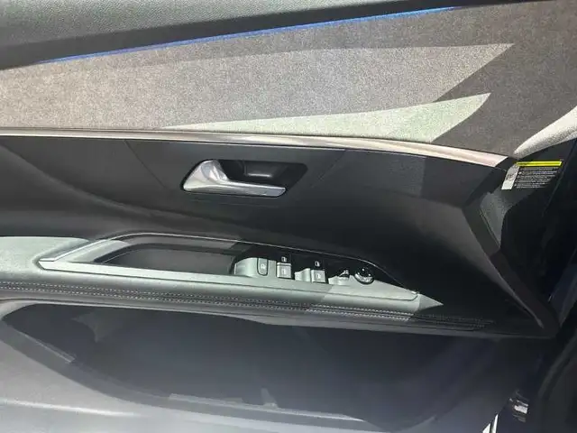 Peugeot 3008 view 10