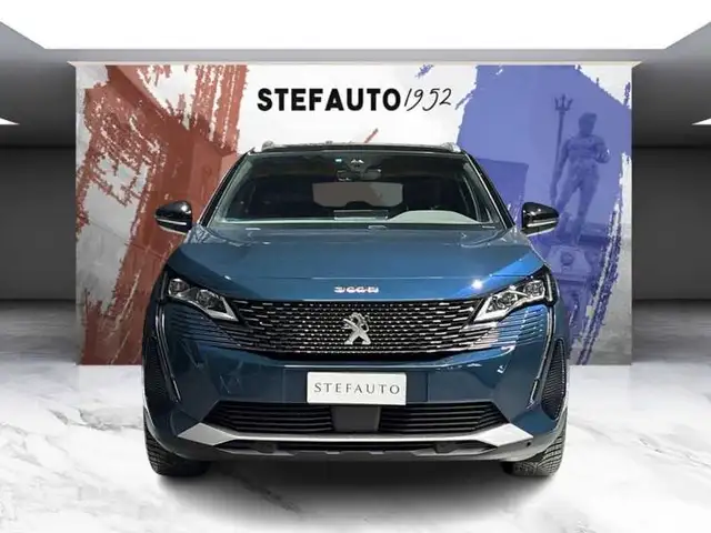 Peugeot 3008 view 2