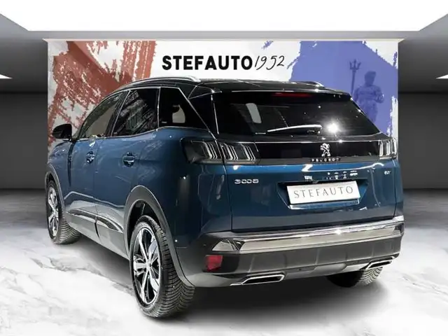 Peugeot 3008 view 5