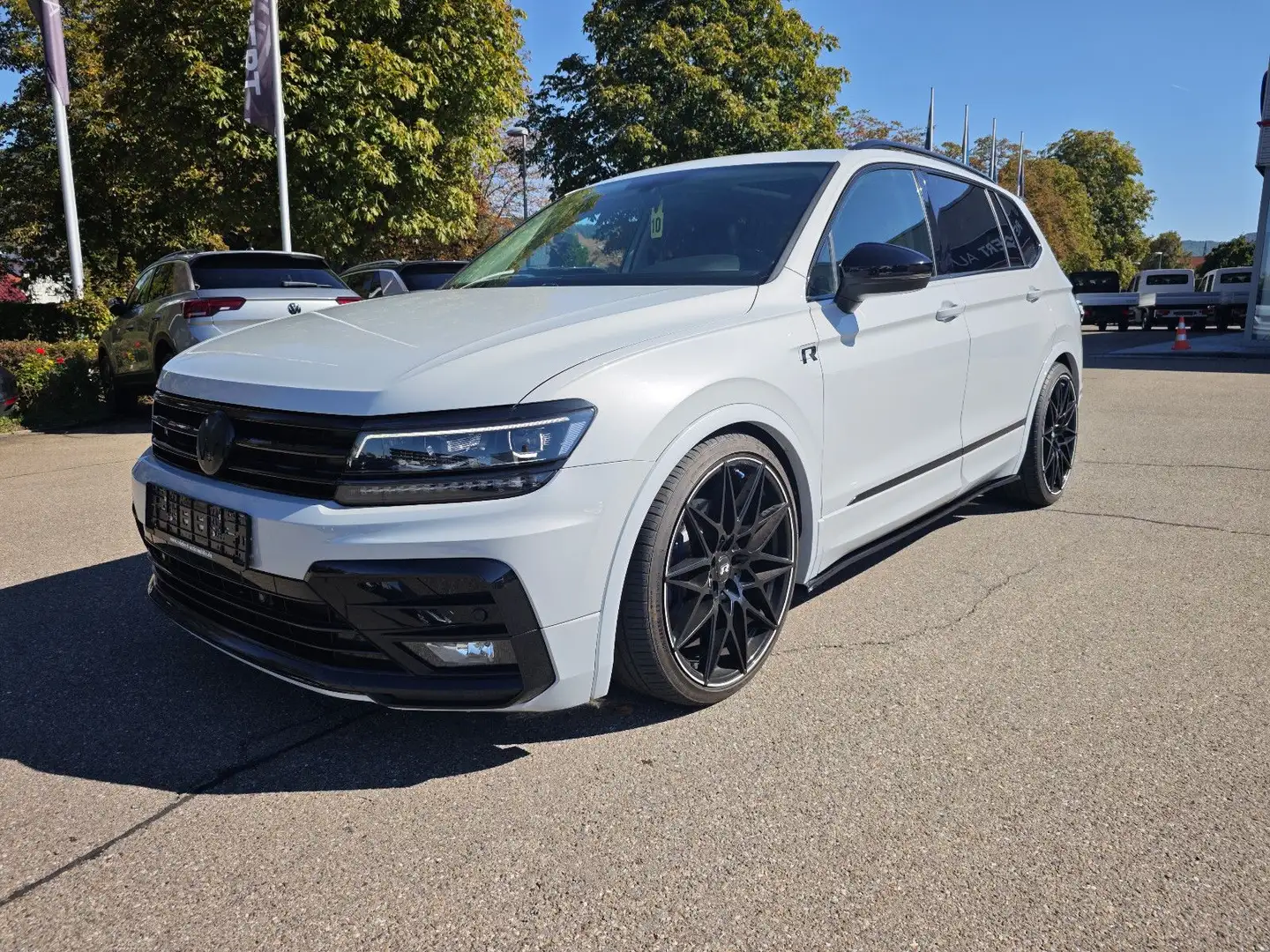 Volkswagen Tiguan Allspace Tiguan  R-LINE 2.0 TSI DSG 4m ( USA) # Tuning Weiß - 2
