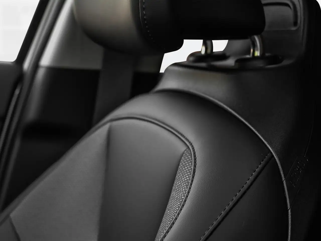 Kia Niro снимка Kia Niro
