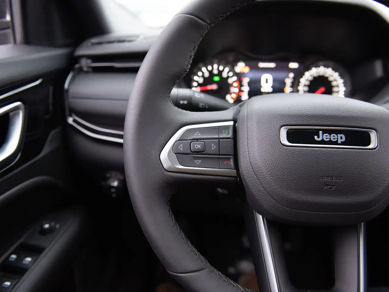 Jeep Compass photo Jeep Compass