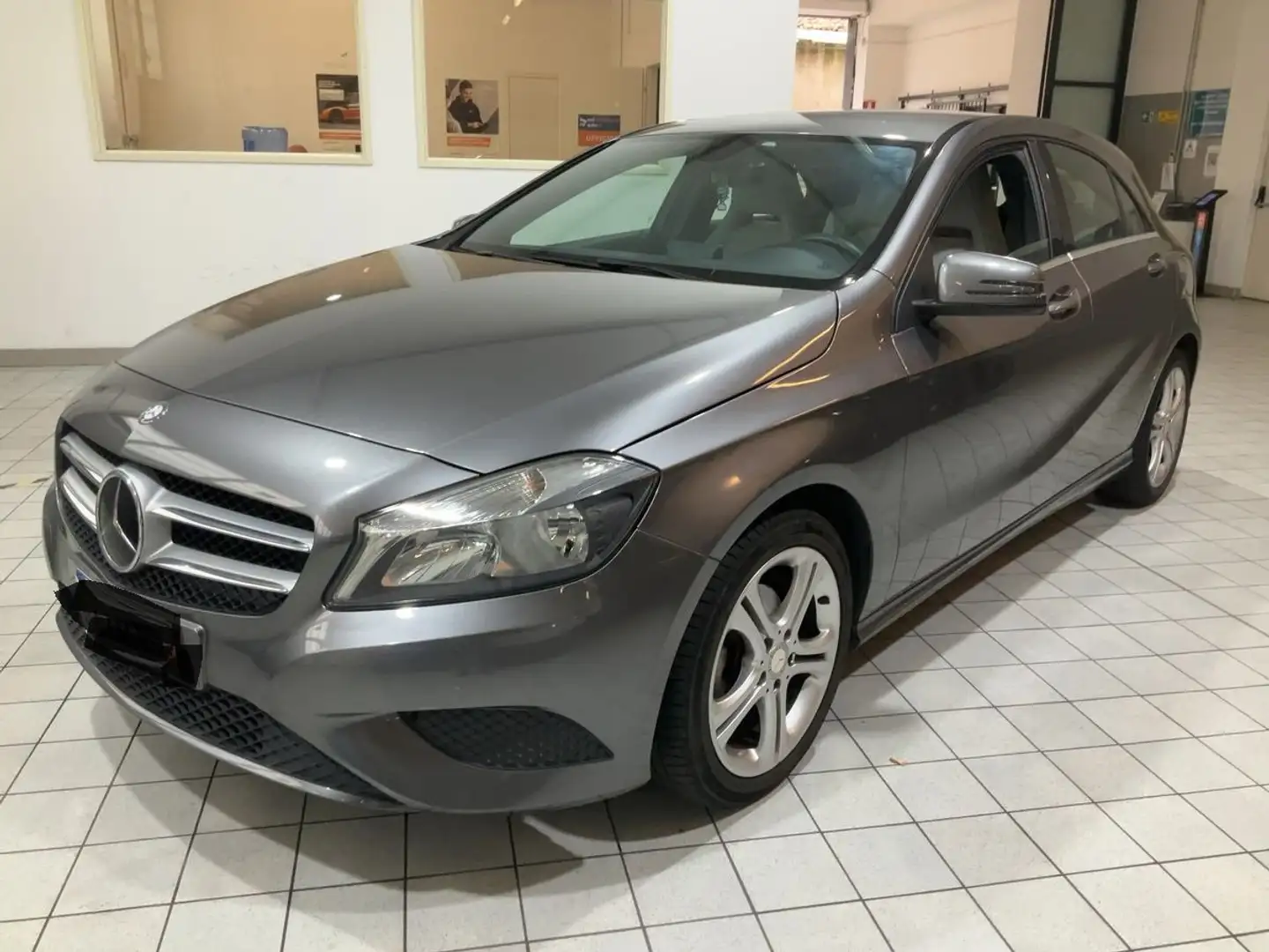 Mercedes-Benz A 180 Classe A - W176 cdi Premium auto E6 Gris - 1