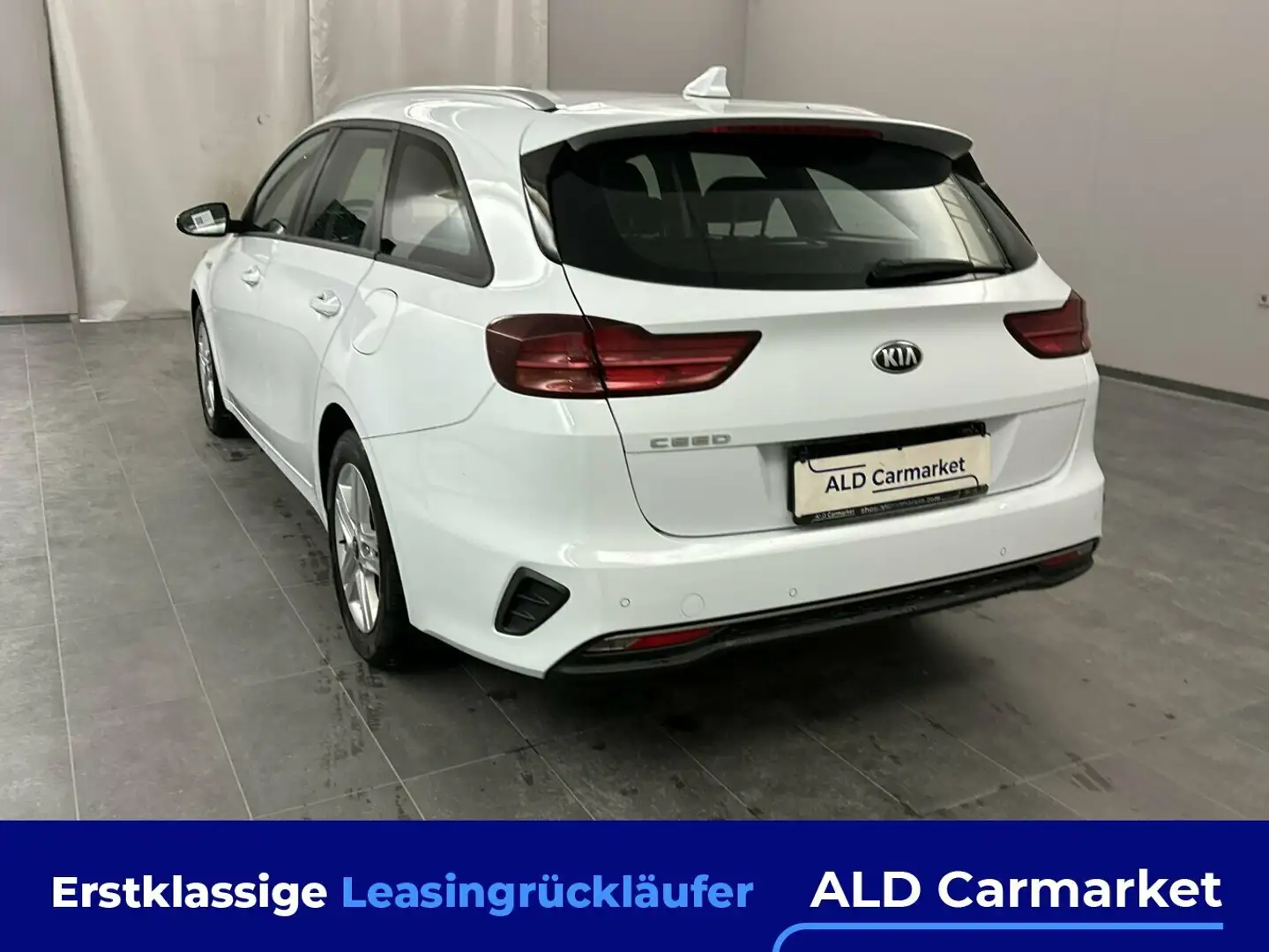 Kia Ceed SW / cee'd SW 1.0 T-GDI 120 OPF Edition 7 Kombi, 5-türig, 6-Gang Weiß - 2