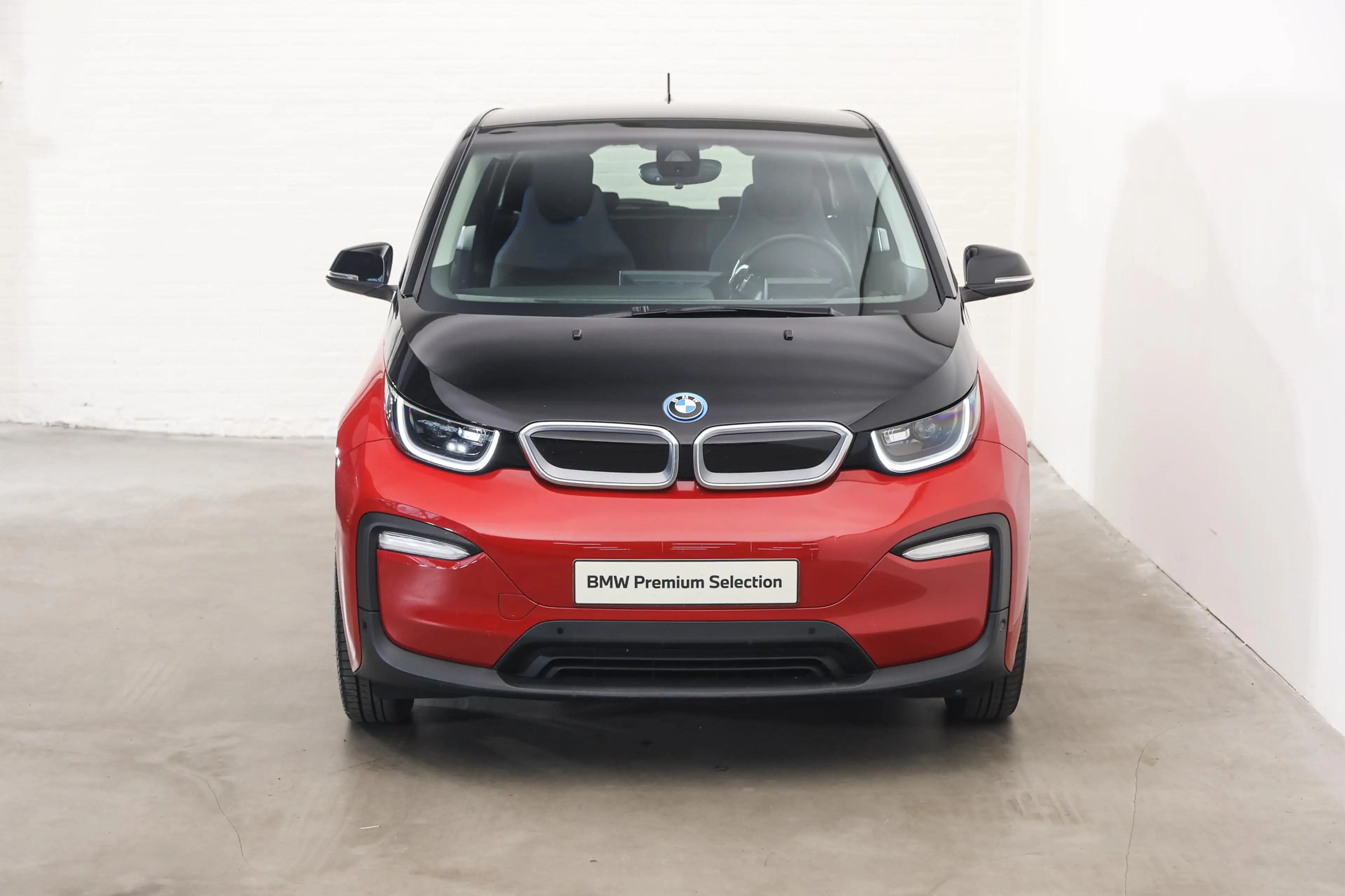 BMW i3 Executive / Achteruitrijcamera / Driving Assistant — photo 5
