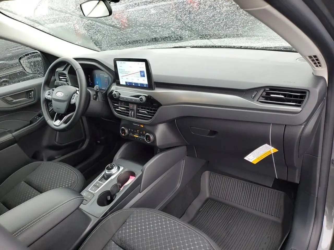 Ford Escape снимка Ford Escape