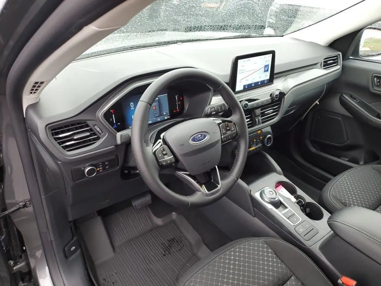 Ford Escape снимка Ford Escape