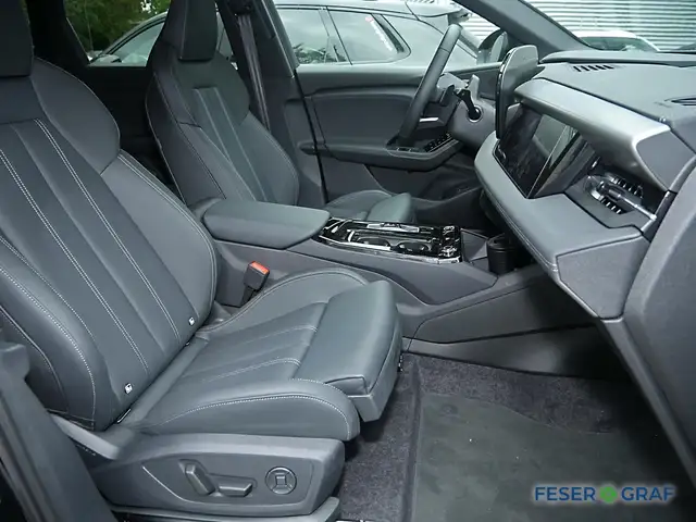 Audi Q6 E-Tron view 5