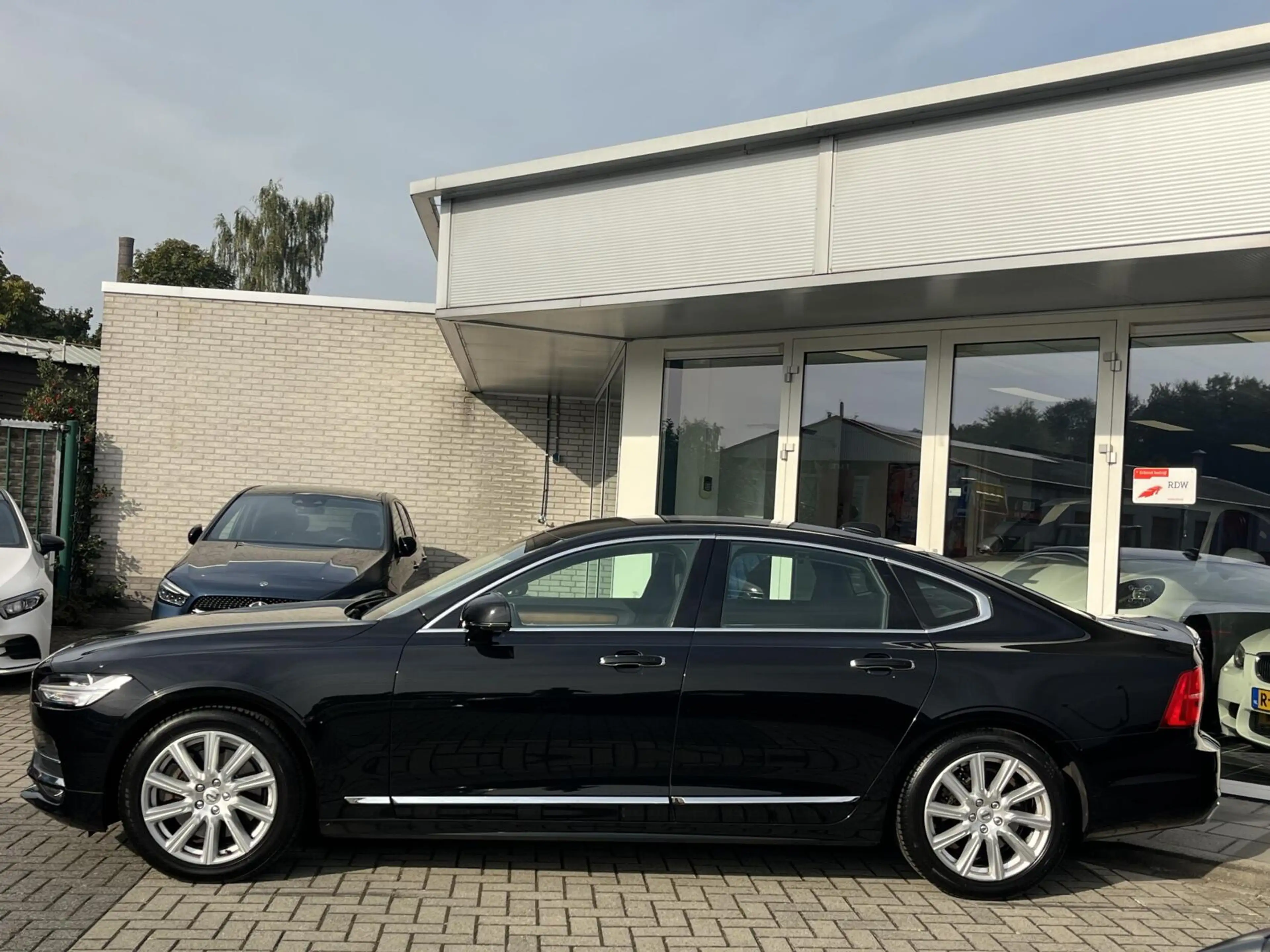 Volvo S90 2.0 T4 Inscription 190PK NL AUTO ACC+SPORTSTOELEN — photo 4