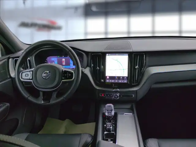 Volvo XC60 view 14