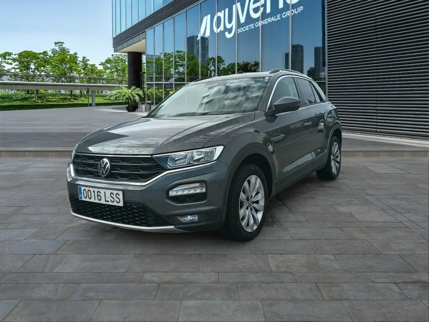 Volkswagen T-Roc 1.5 TSI Advance DSG7 - 1