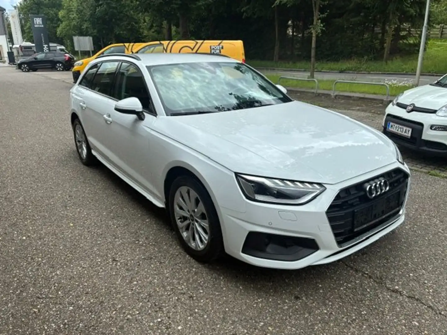 Audi A4 Avant 40 TDI quattro S-tronic Weiß - 1