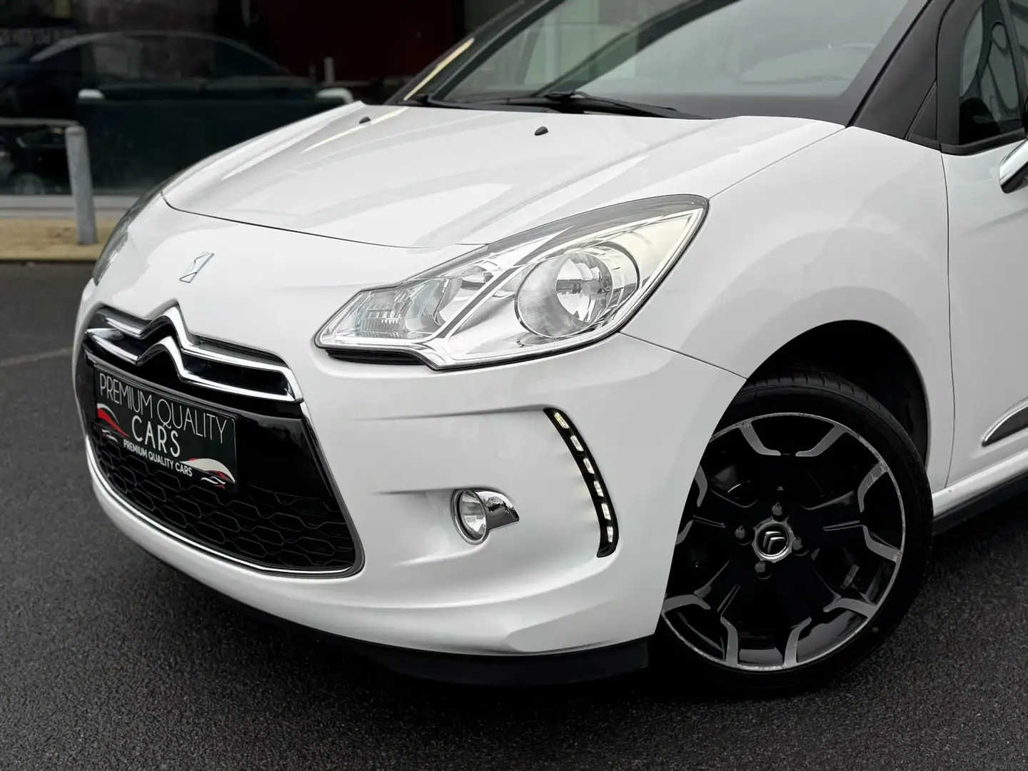Citroen DS3 TREKHAAK / SENSOREN / AIRCO / CRUISECONTROL / Blanc - 2