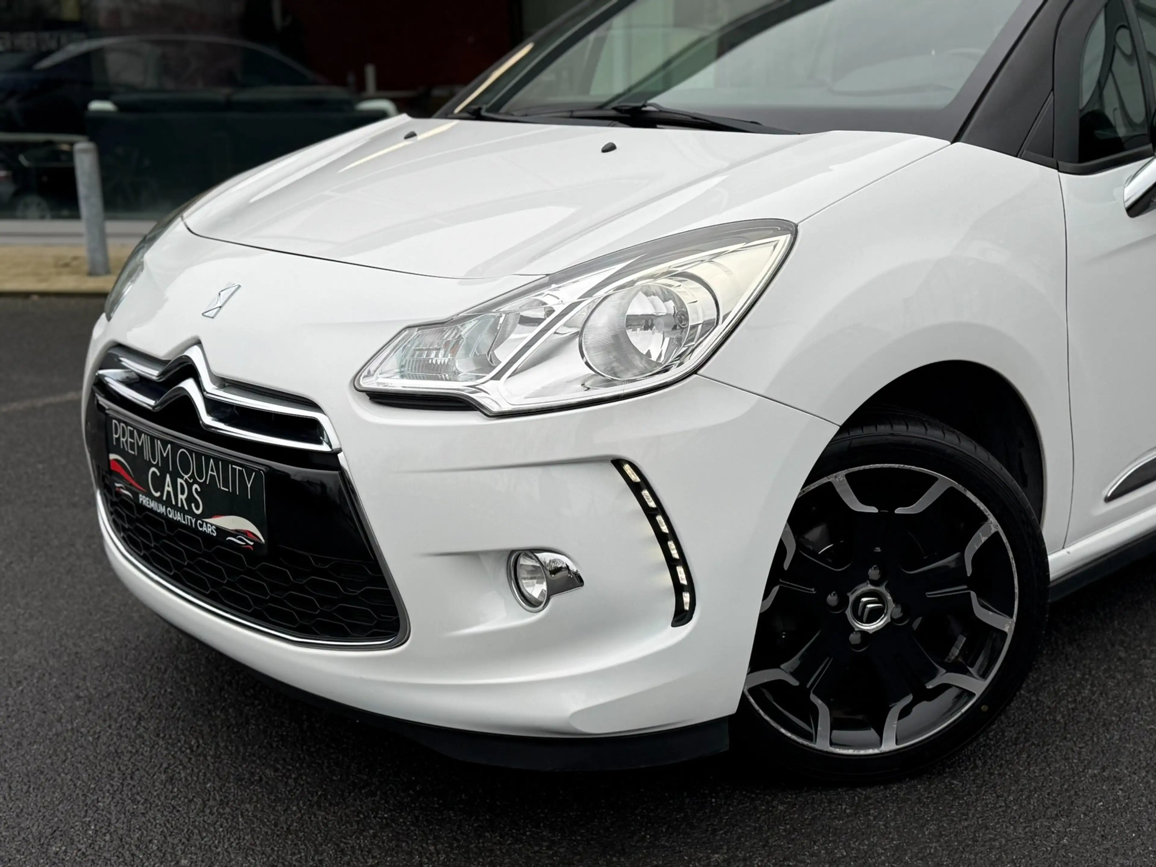 Citroen DS3 TREKHAAK / SENSOREN / AIRCO / CRUISECONTROL / — photo 2