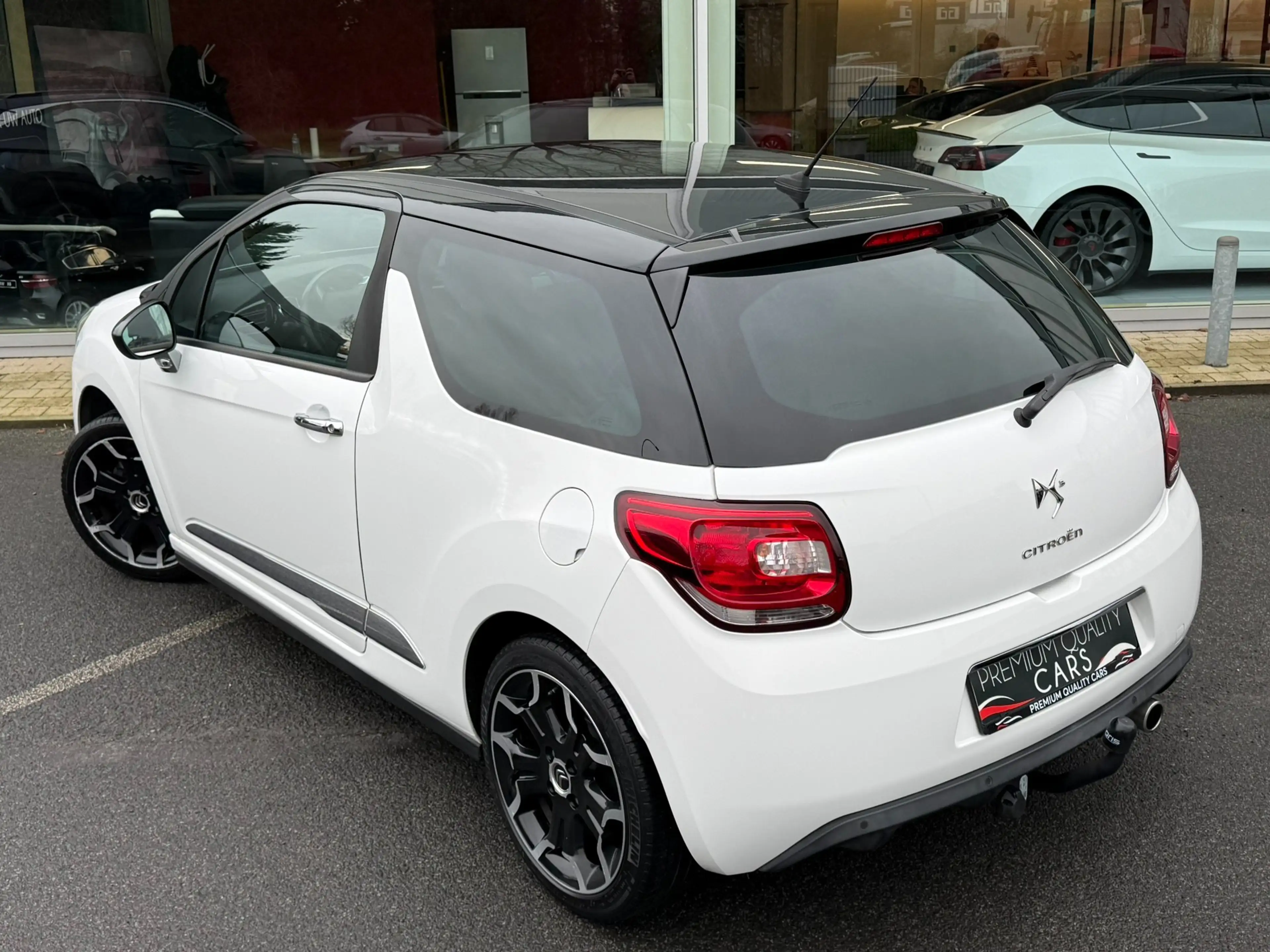 Citroen DS3 TREKHAAK / SENSOREN / AIRCO / CRUISECONTROL / — photo 4