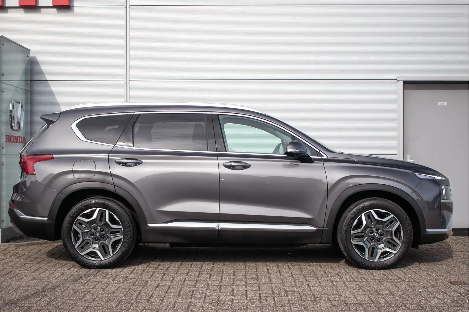 Hyundai SANTA FE 1.6 T-GDI PHEV Premium Schuif/-kanteldak | Ad. Cru Grijs - 2