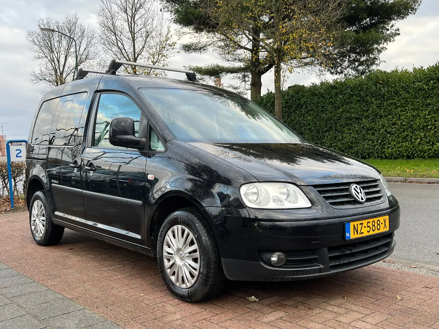 Volkswagen Caddy 1.6 Comfort ** 5PERSOONS| AIRCO Noir - 1