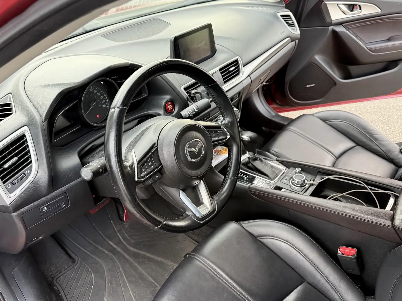 Mazda 3 photo Mazda 3