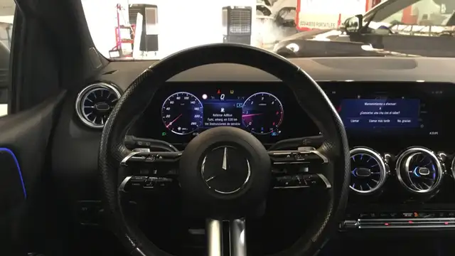 Mercedes-Benz B-Class view 9