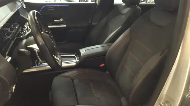 Mercedes-Benz B-Class view 7