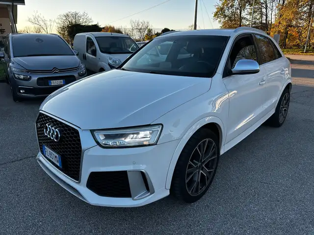 Audi RS Q3 Q3 RS 2.5 tfsi quattro s-tronic FL831MW