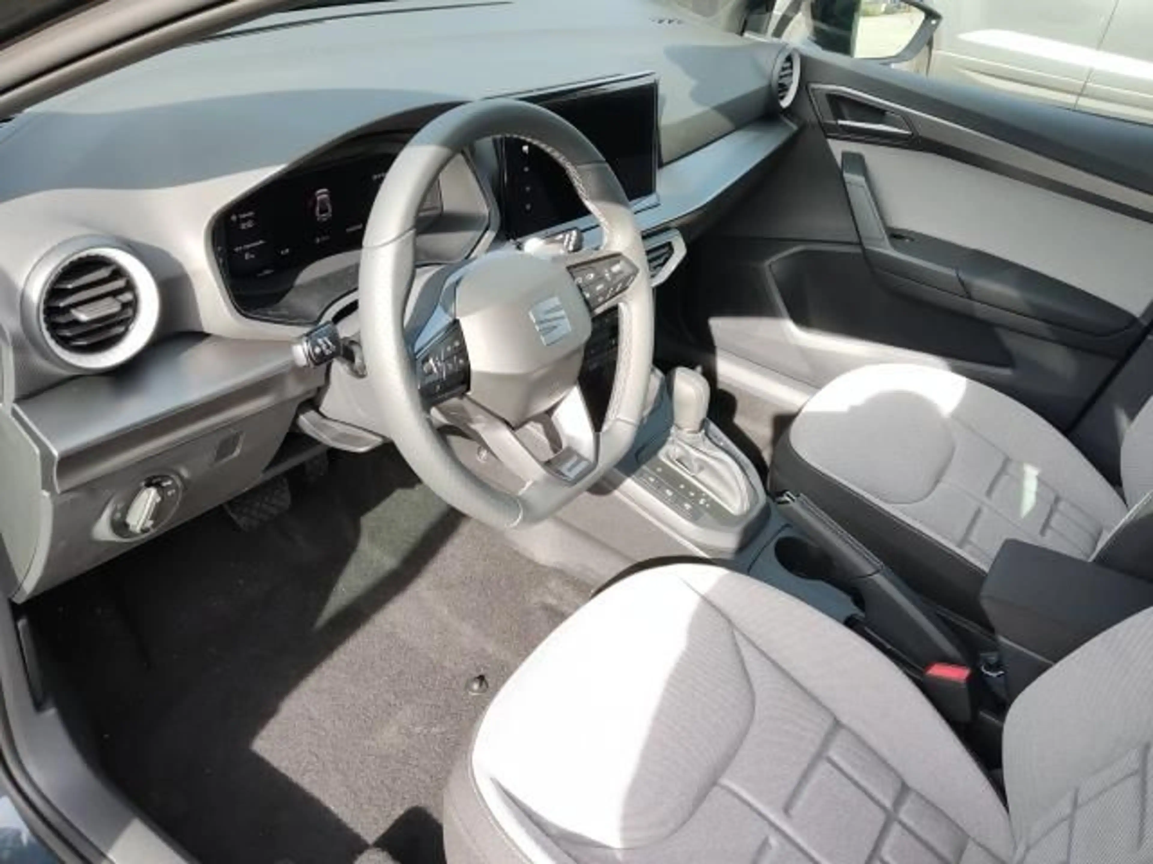 SEAT Ibiza IBIZA FR 1.0 TSI DSG NAVI SITZHEIZ. AHZV-VORBER. — photo 15
