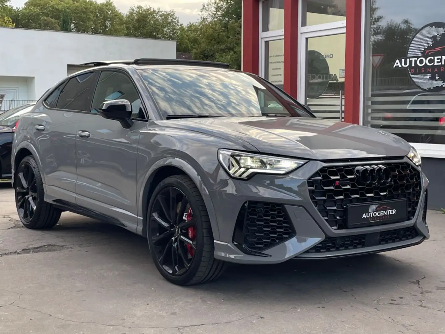 Audi RS Q3 RS Q3 Sportback 2.5 TFSI quattro*PANO*360°*MTRX* Gris - 2