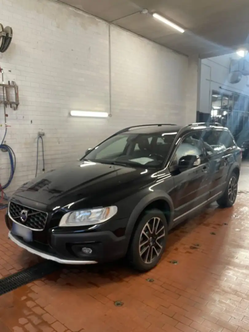 Volvo XC70 D4 Geartronic Summum Negro - 1