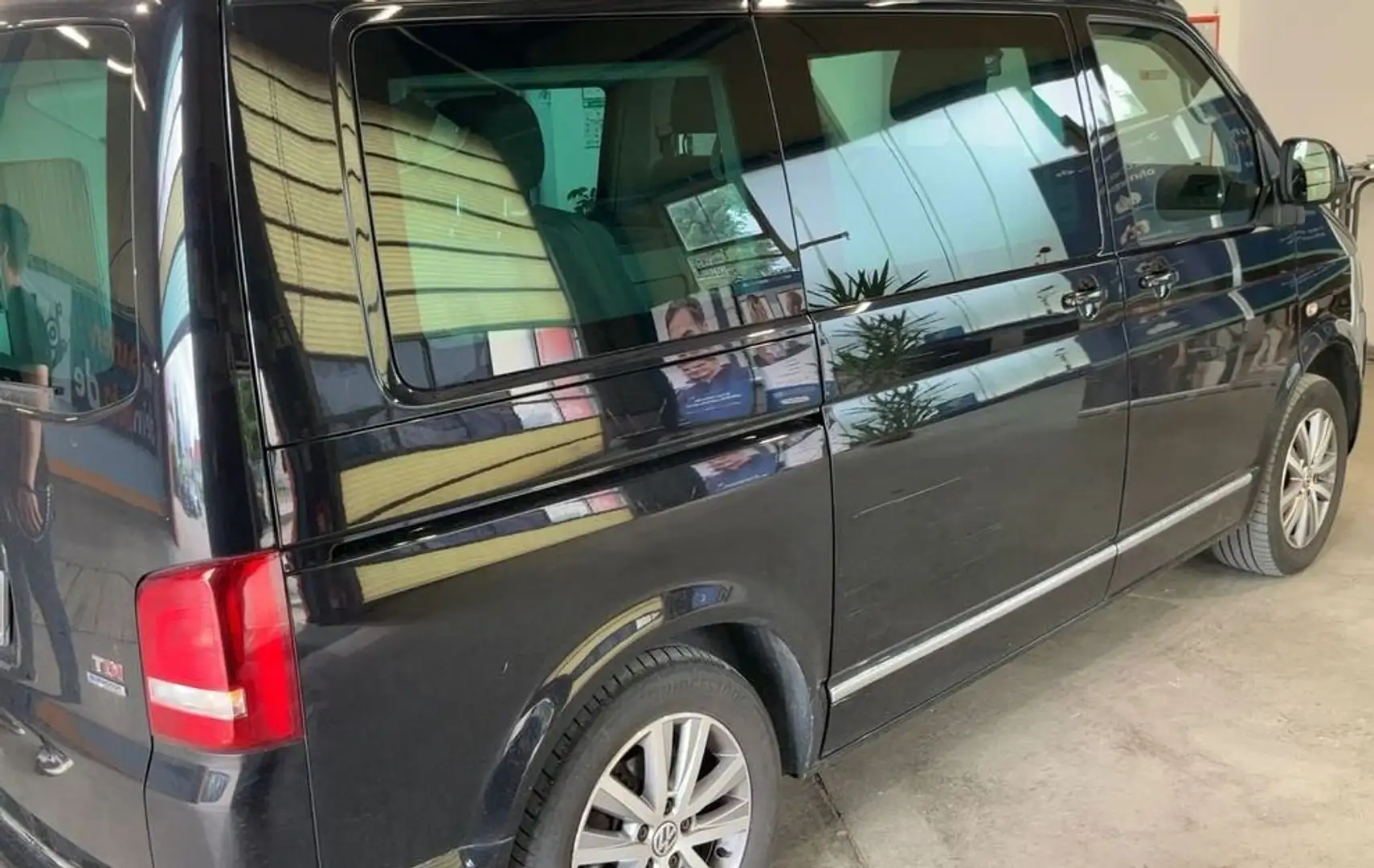 Volkswagen T5 California DSG 111.000km Noir - 2