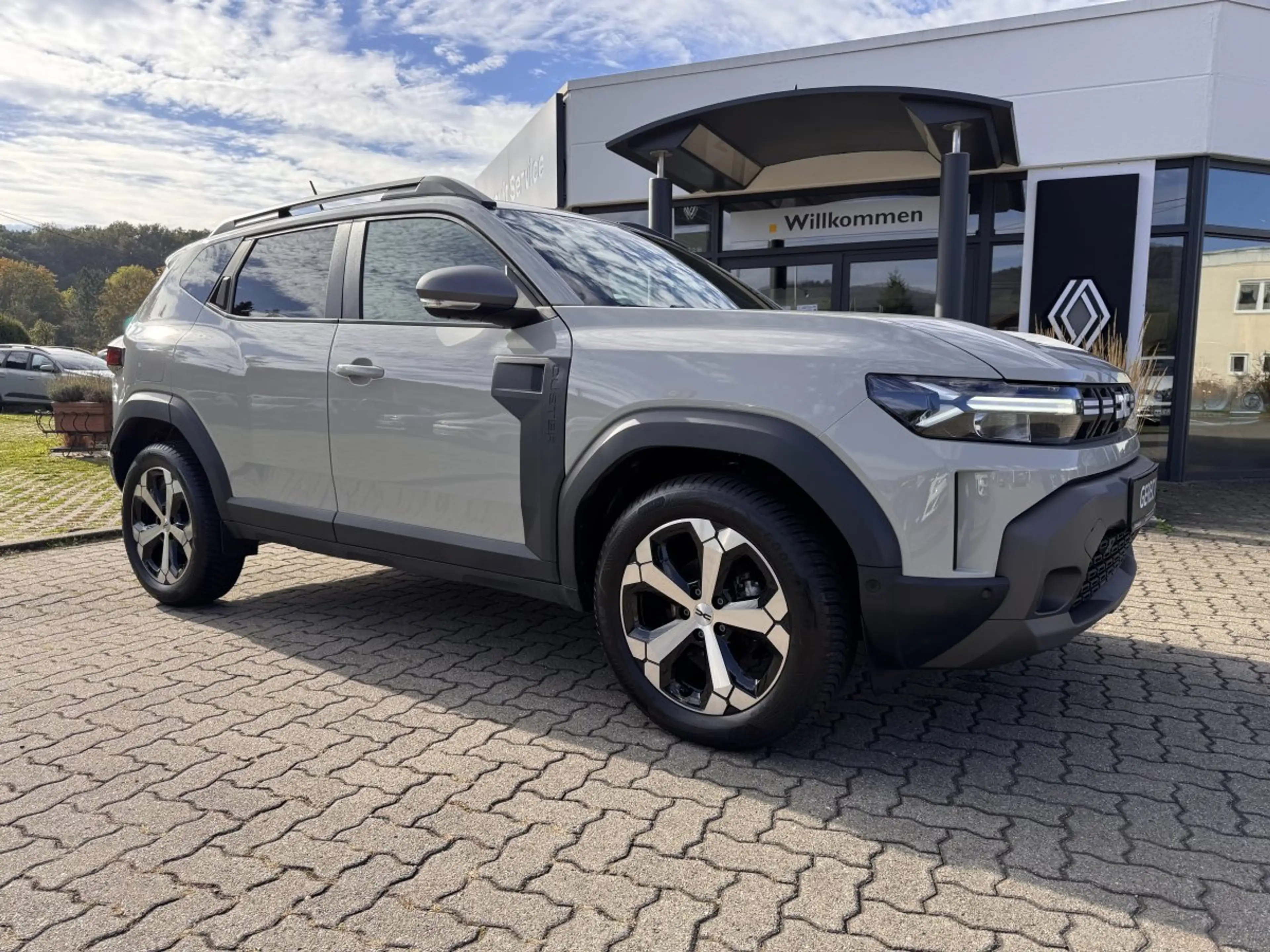 Dacia Duster III 1.2 TCe 130 Journey — photo 2