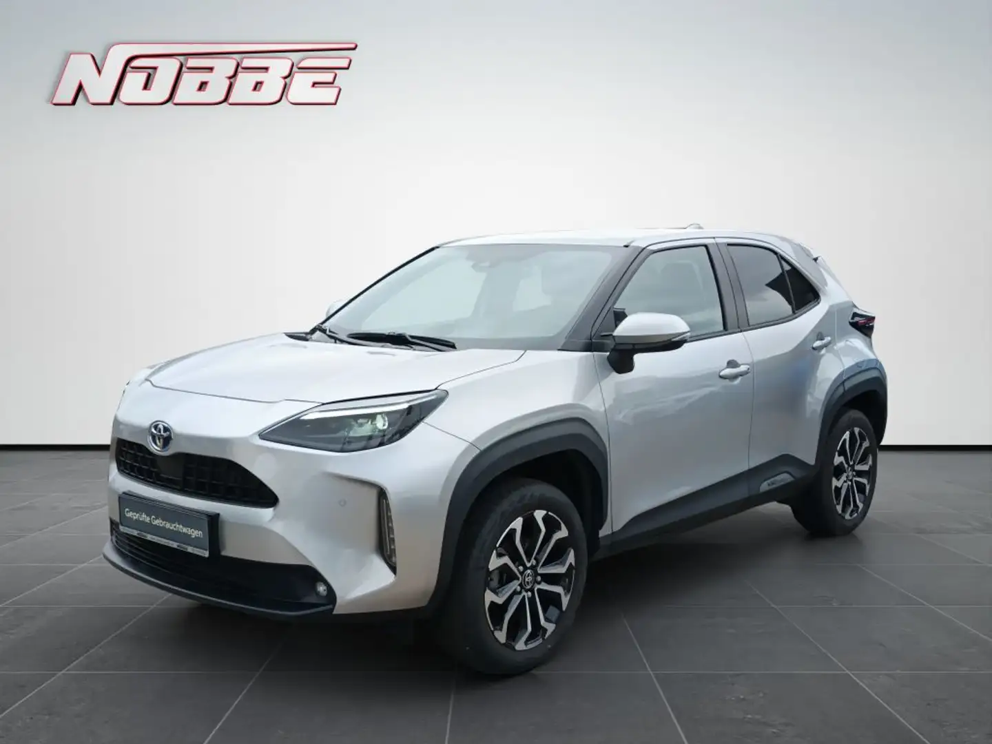 Toyota Yaris Cross Hybrid 1.5 VVT-i Team Deutschland Zilver - 1