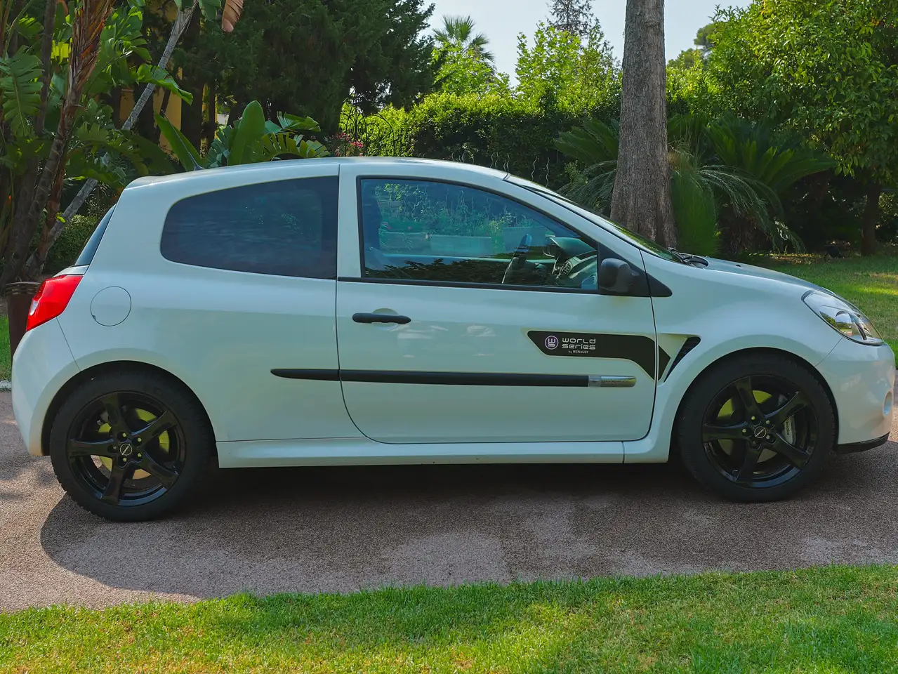 Renault Clio R.S. — photo 6