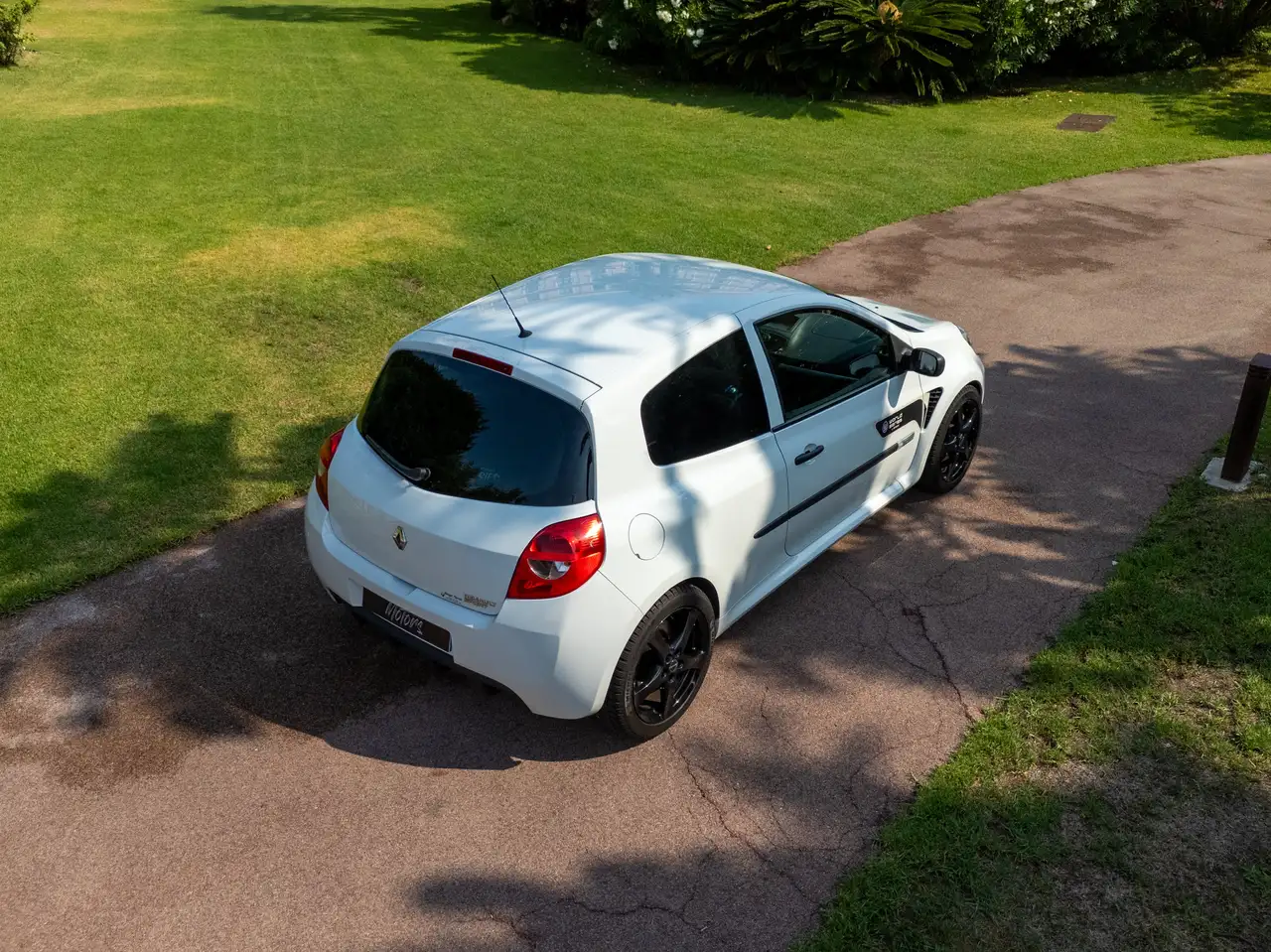 Renault Clio R.S. — photo 17