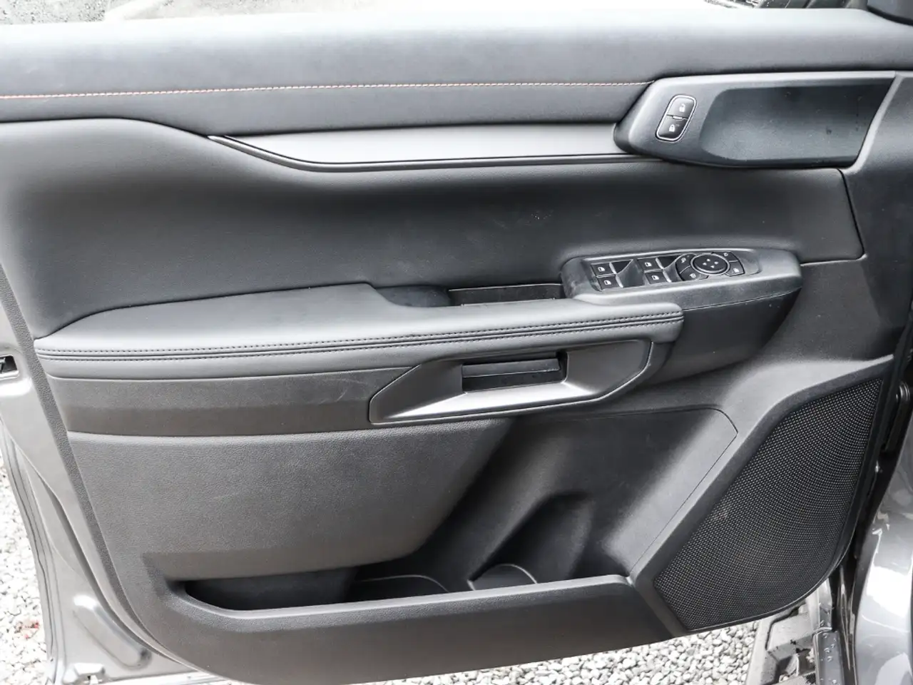 Ford Ranger Wildtrak X 205PS EcoBlue man. Rollo Techno 93 Wild 10