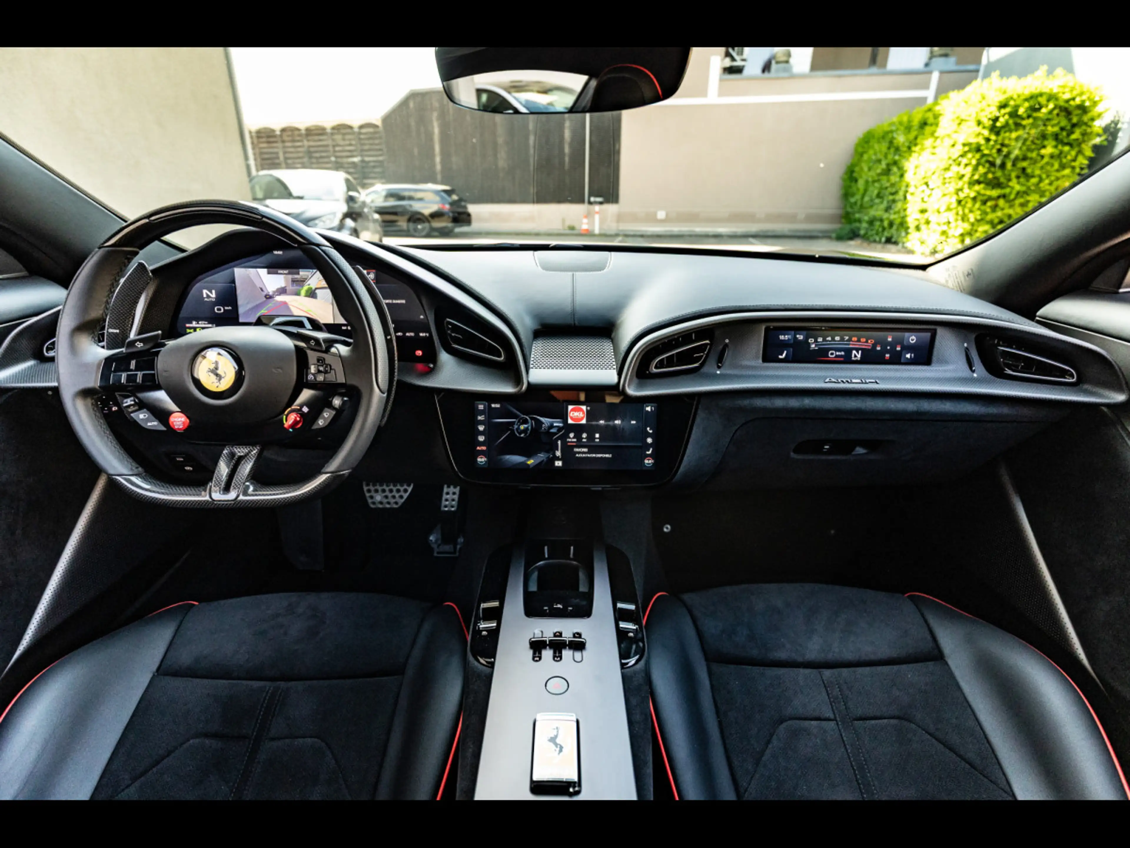 Ferrari Amalfi 3.9 V8°LIFT°360°BURMESTER°ACC°CARBON°DISPLAY°SPEC — photo 13