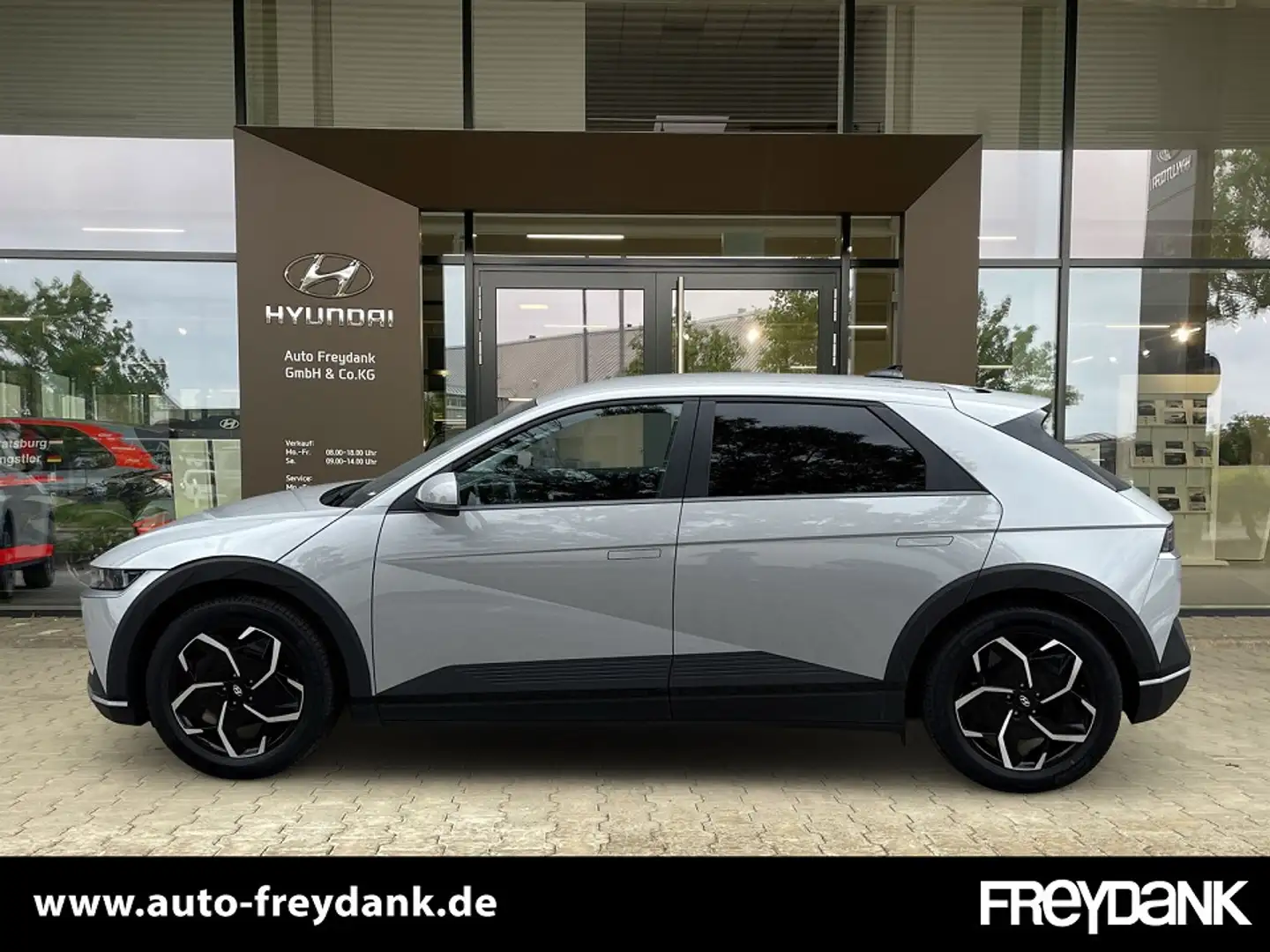 Hyundai IONIQ 5 Elektro Effizienz Paket Navi LED Grey - 2
