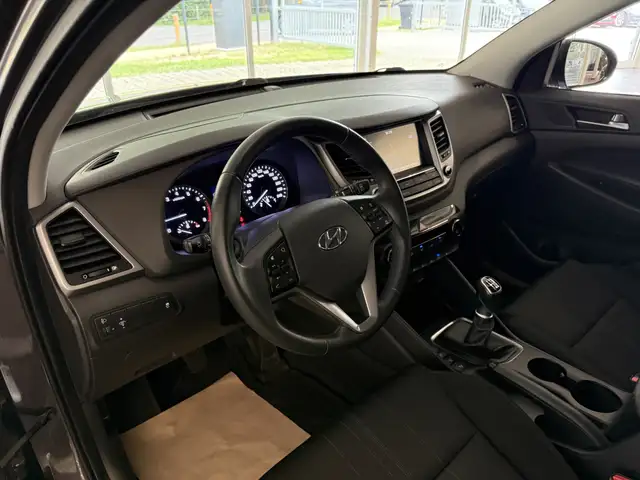 Hyundai Tucson view 13