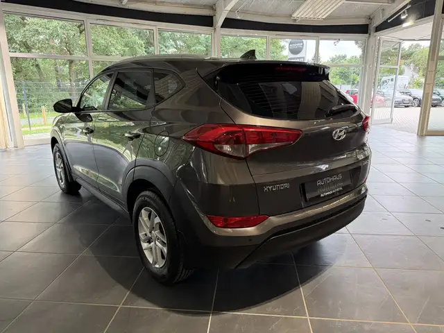 Hyundai Tucson view 5