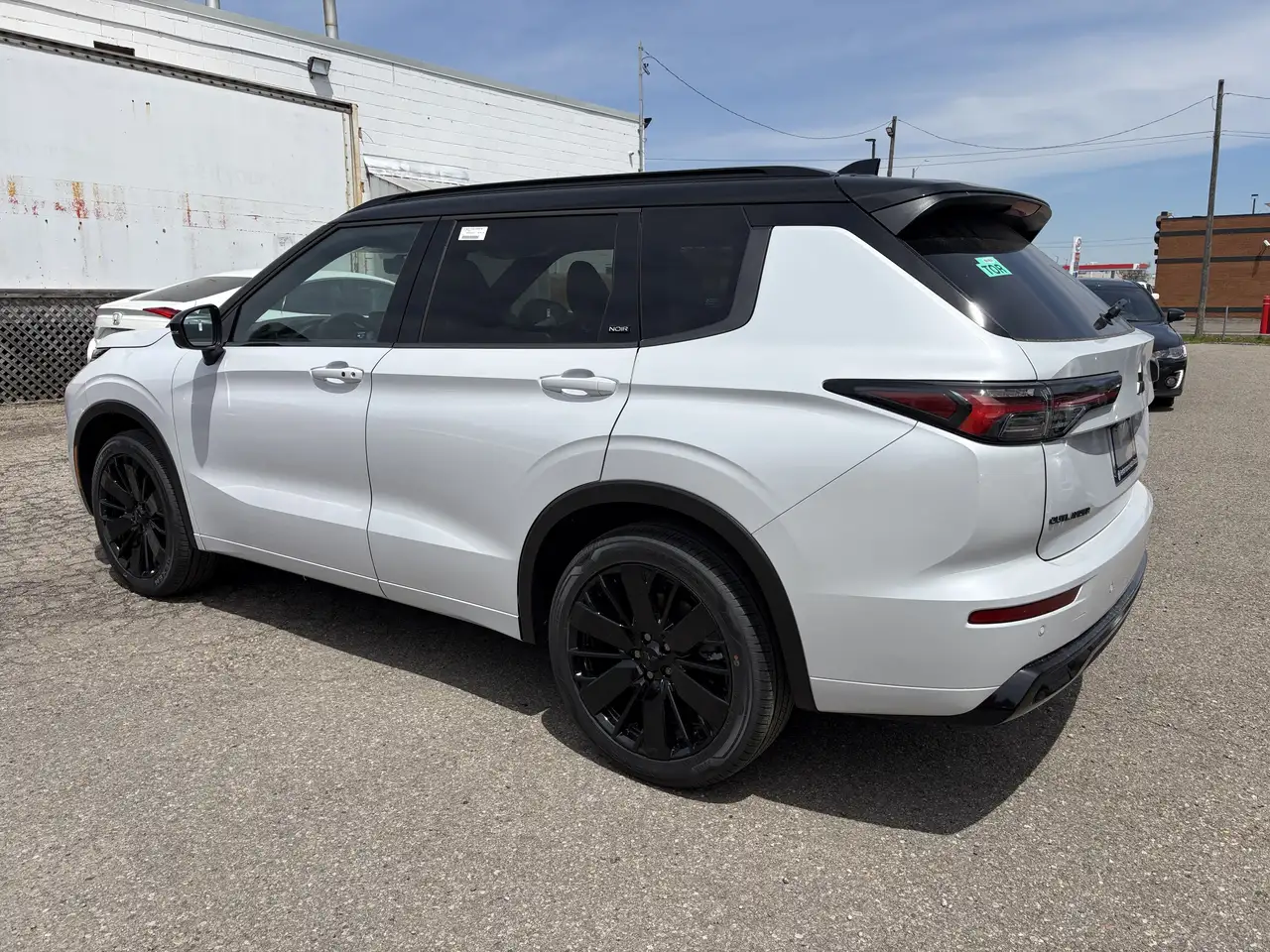 Mitsubishi Outlander снимка Mitsubishi Outlander