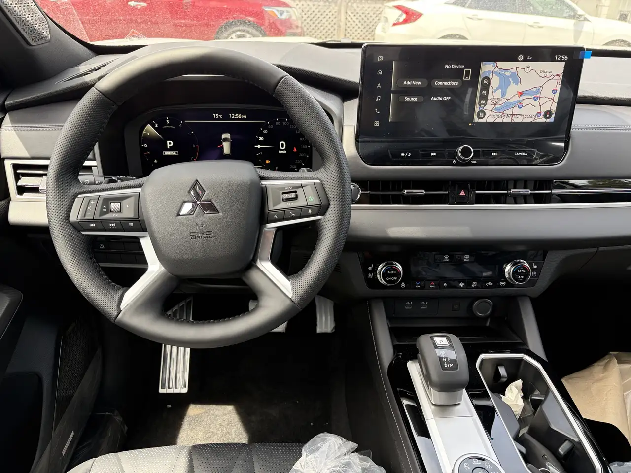 Mitsubishi Outlander снимка Mitsubishi Outlander