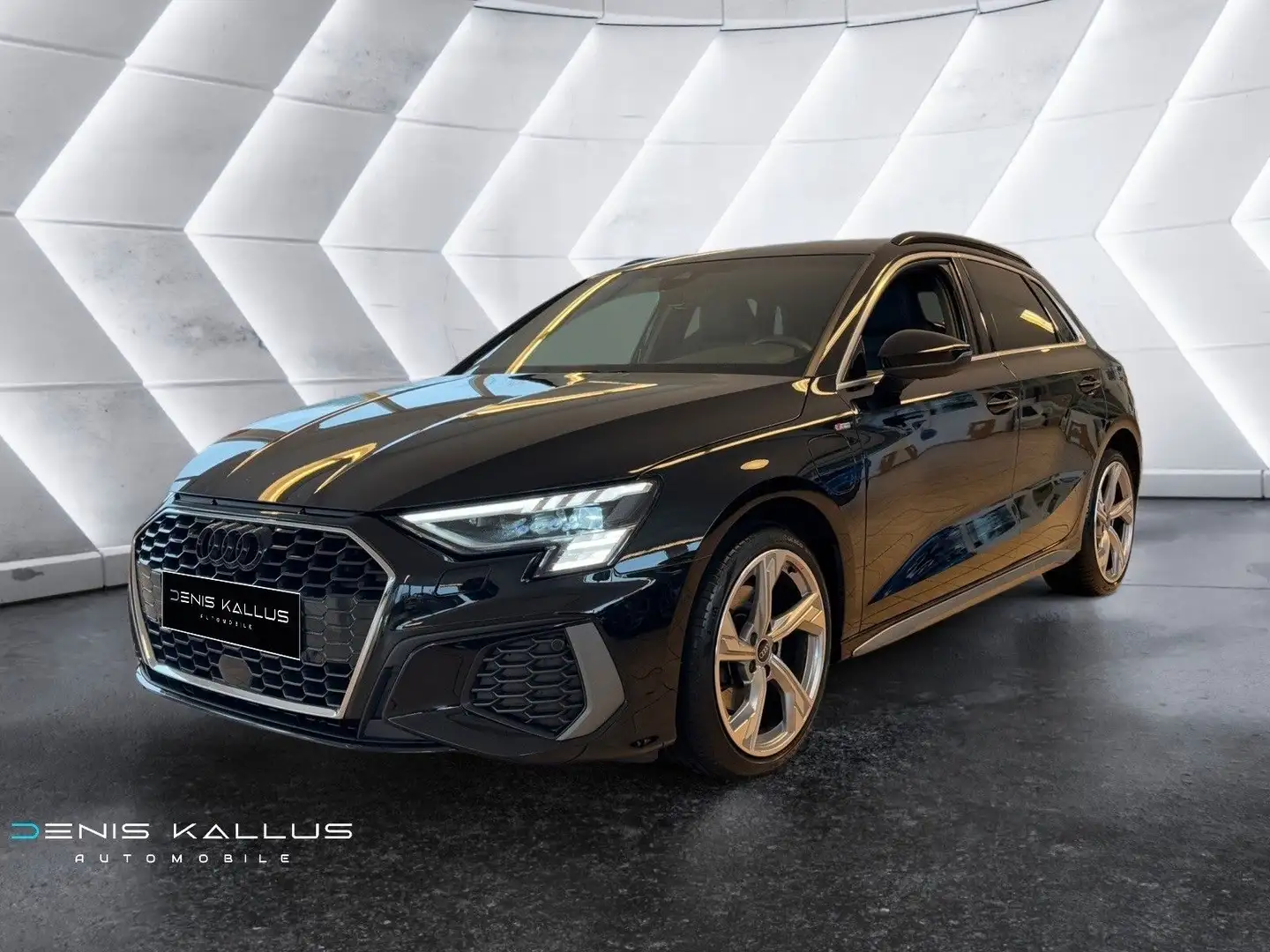 Audi A3 40 1.4 TFSI e-tron Sportback S-line/Ban Schwarz - 1