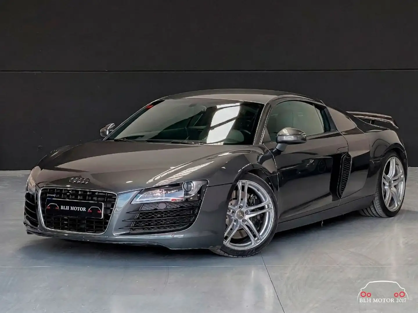 Audi R8 4.2 FSI quattro R tronic Gris - 1
