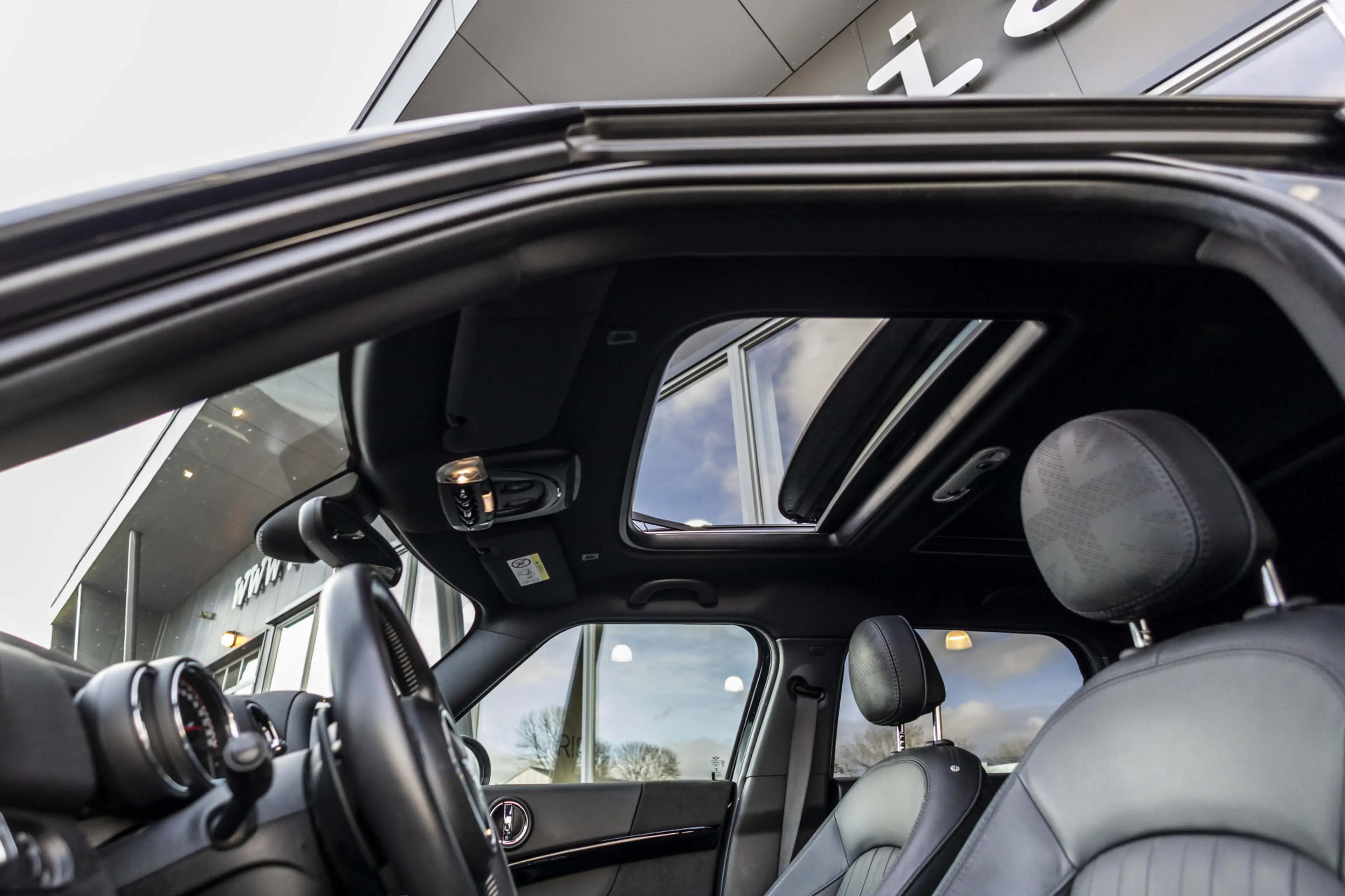 MINI John Cooper Works Countryman Mini 2.0 ALL4 | Pano | Harman Kardon — photo 13