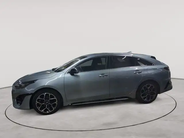 Kia Unknown Model view 6