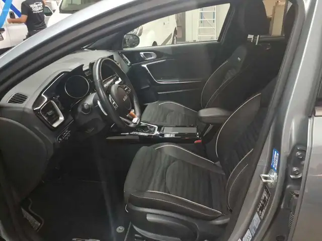 Kia Unknown Model view 7