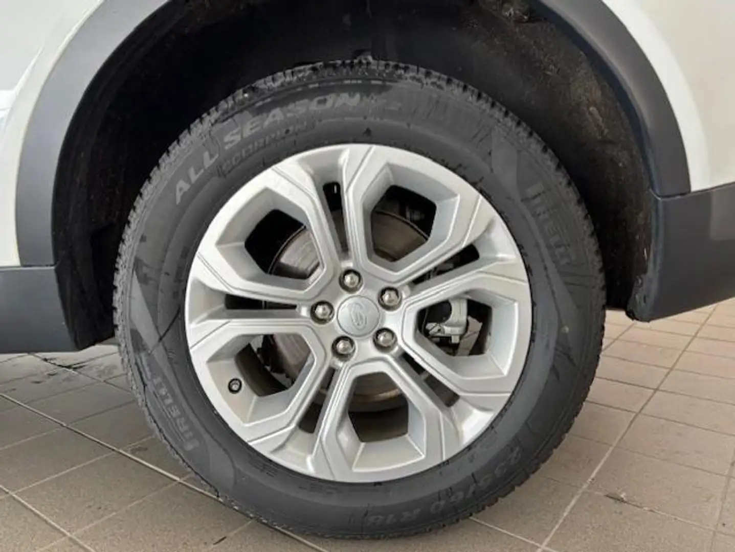 Land Rover Discovery Sport 2.0D I4-L.Flw 150CV+ IVA White - 2