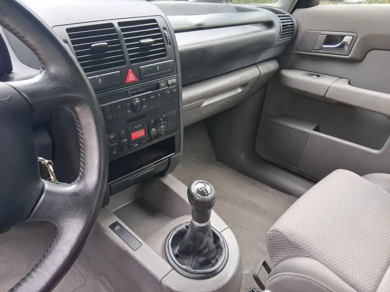 Audi A2 1.4, foto 6