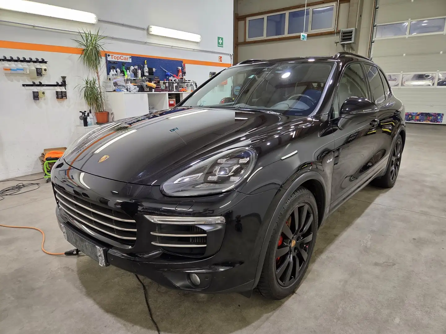 Porsche Cayenne II 3,0 Aut. Schwarz - 2