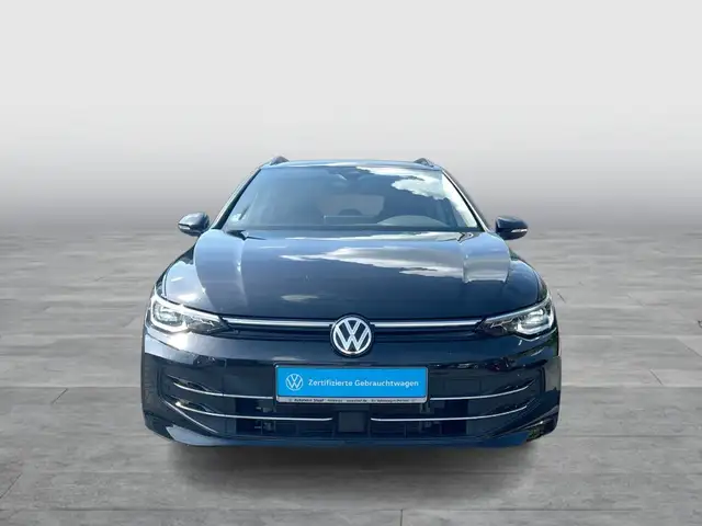 Volkswagen Golf view 8