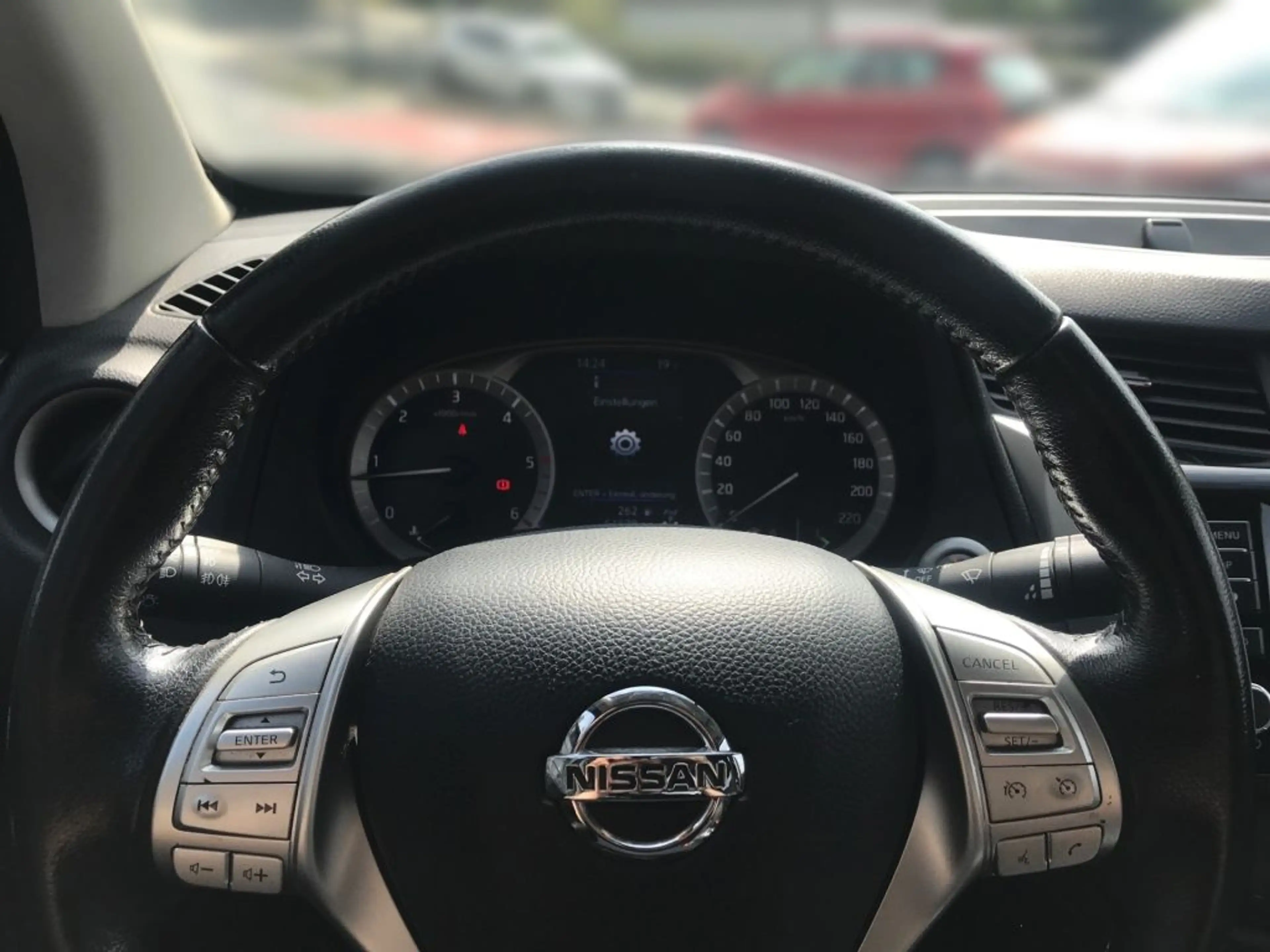 Nissan Navara DC 4x4 S&S N-Connecta LED DIFF — photo 8